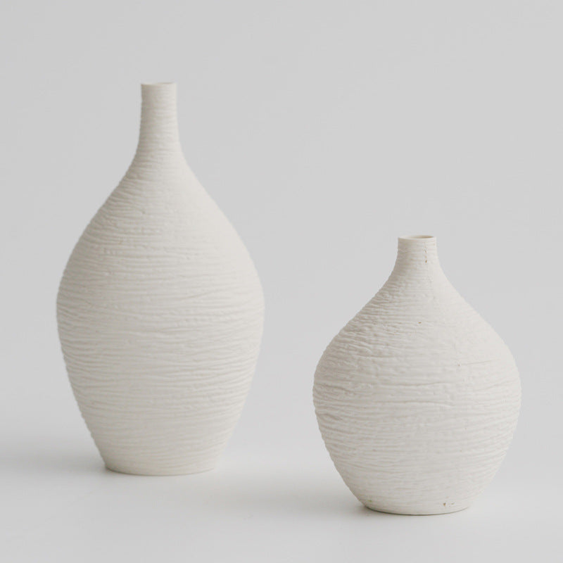 Classical Japanese Kaze Spout Vase