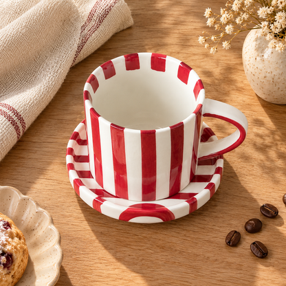Ensemble tasse à café et soucoupe en céramique